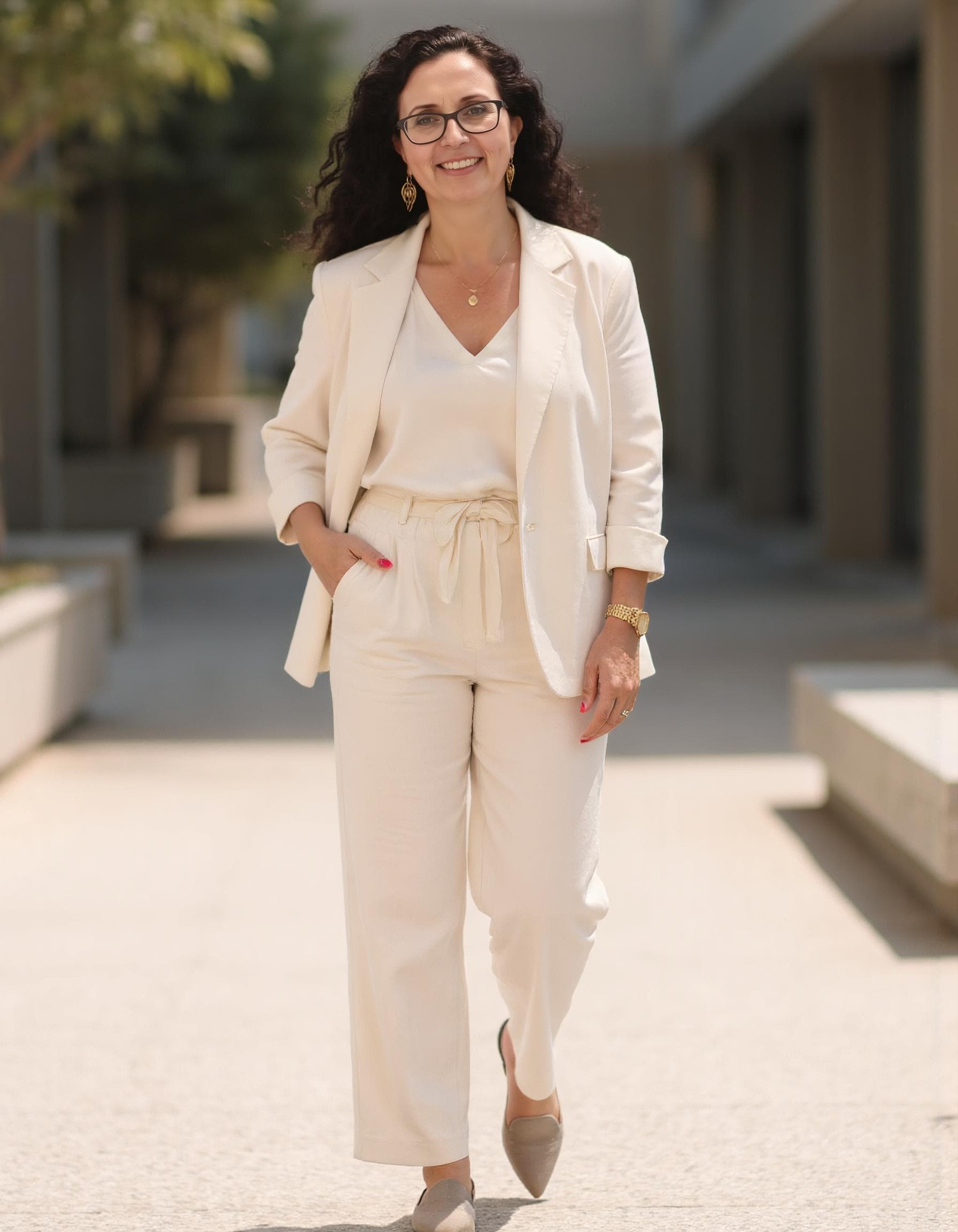 Elegant Street Style example 4